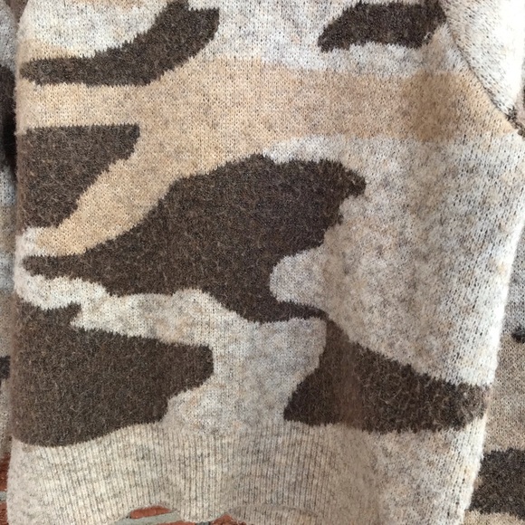Anthropologie Moth Brown Tan Camo Pullover Sweater Size Small - Picture 5 of 12